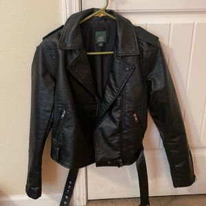 Leather jacket size small! Perfect condition!
